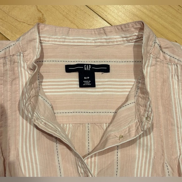 Gap summer top - Picture 3 of 5